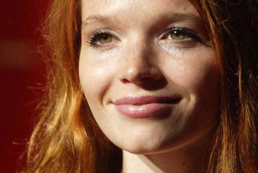 Karoline-Herfurth-hat-nicht-viel-Gespuer-fuer-Mode_ArtikelQuer